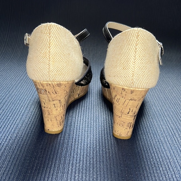 Apt. 9 Black Lace Closed Toe Platform Espadrille Wedge Sandals | EUC Size 8.5 - Picture 6 of 14